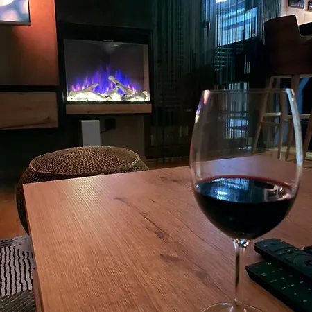 Relax Sa Pristupom * זלאטיבור